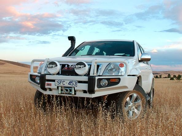 Передний бампер ARB Deluxe 3421410 для Toyota Land Cruiser Prado 120 2003-2009