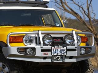 Передний бампер ARB Deluxe 3420210 для Toyota FJ CRUISER 2006-2010