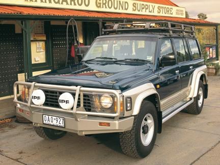 Передний бампер ARB Deluxe 3416110 для Nissan Patrol GQ Y60 1987-1997