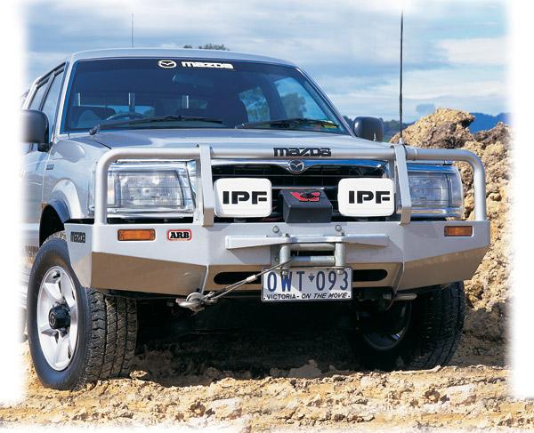 Передний бампер ARB (серия Deluxe) для Mazda В-2600 с расширенмем