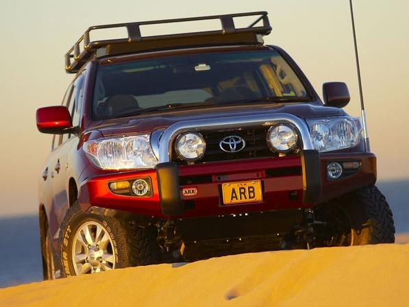 Передний силовой бампер ARB Sahara 3915050 для Toyota Land Cruiser 200 2007-2012