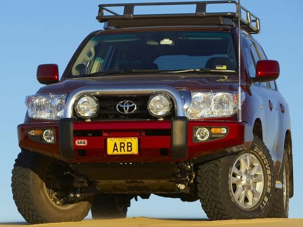 Передний силовой бампер ARB Sahara 3915050 для Toyota Land Cruiser 200 2007-2012
