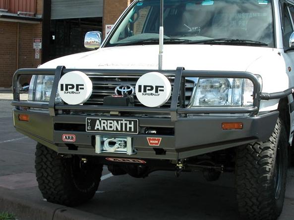 Передний бампер ARB Commercial 3413200 для Toyota Land Cruiser 100 2002-2007