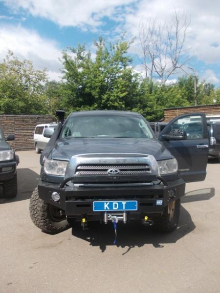 Передний силовой бампер III поколения - Toyota Tundra